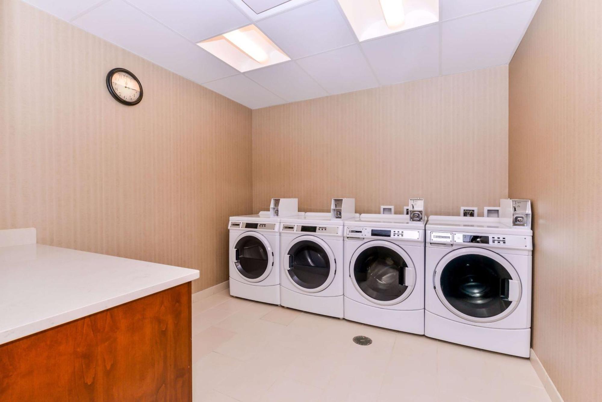 Hampton Inn & Suites Boulder North מראה חיצוני תמונה